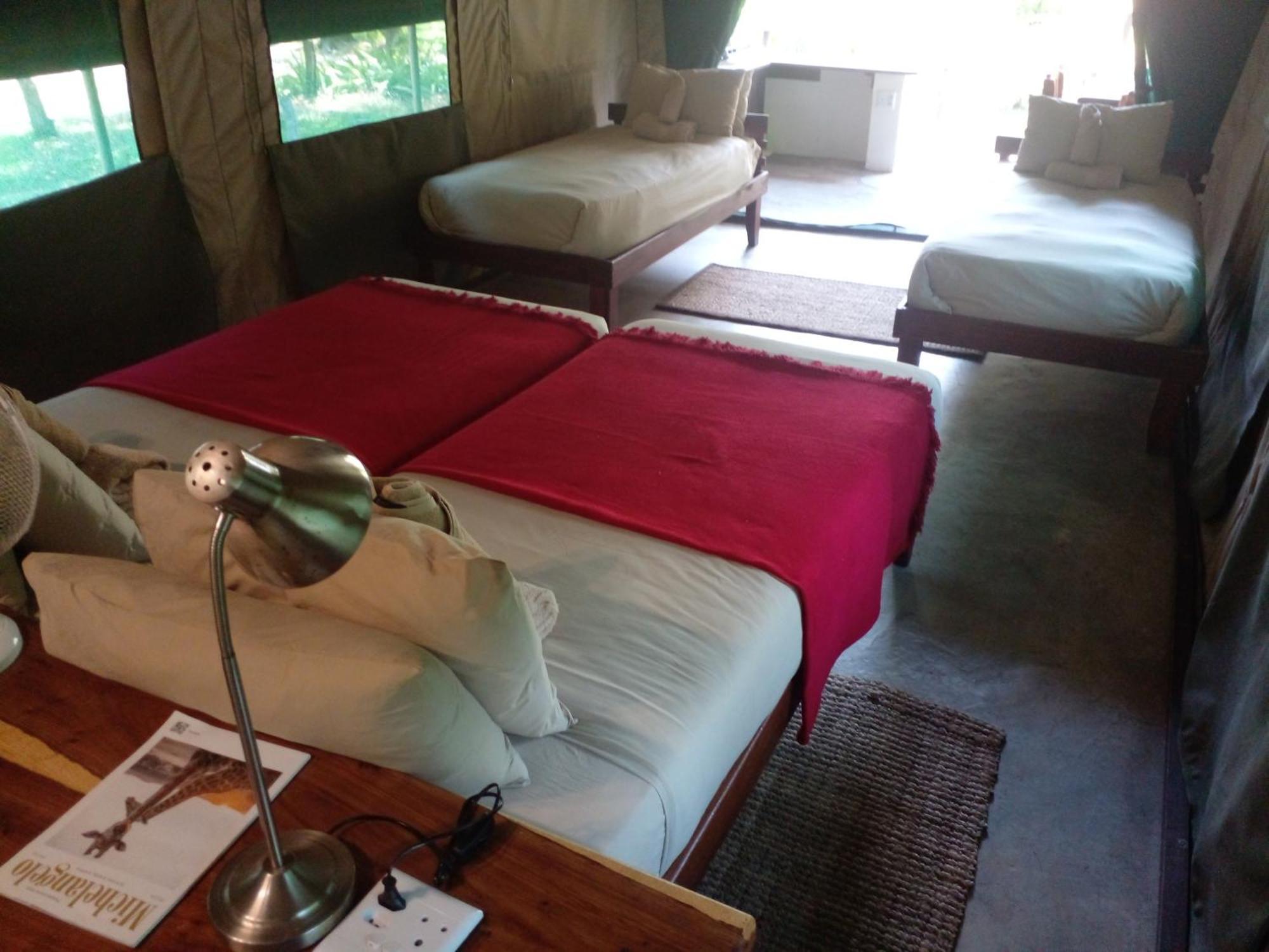 Zambezi Mubala Camp Hotel Катима Мулило Стая снимка
