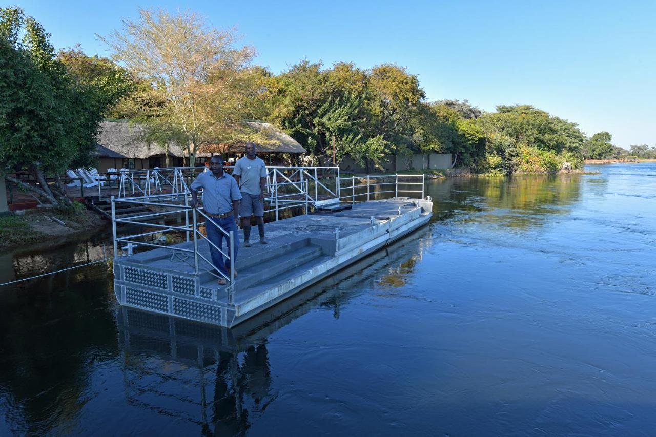 Zambezi Mubala Camp Hotel Катима Мулило Екстериор снимка